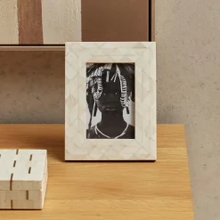 New Horgans Almasi Photo Frame 4 x 6 Natural Bone