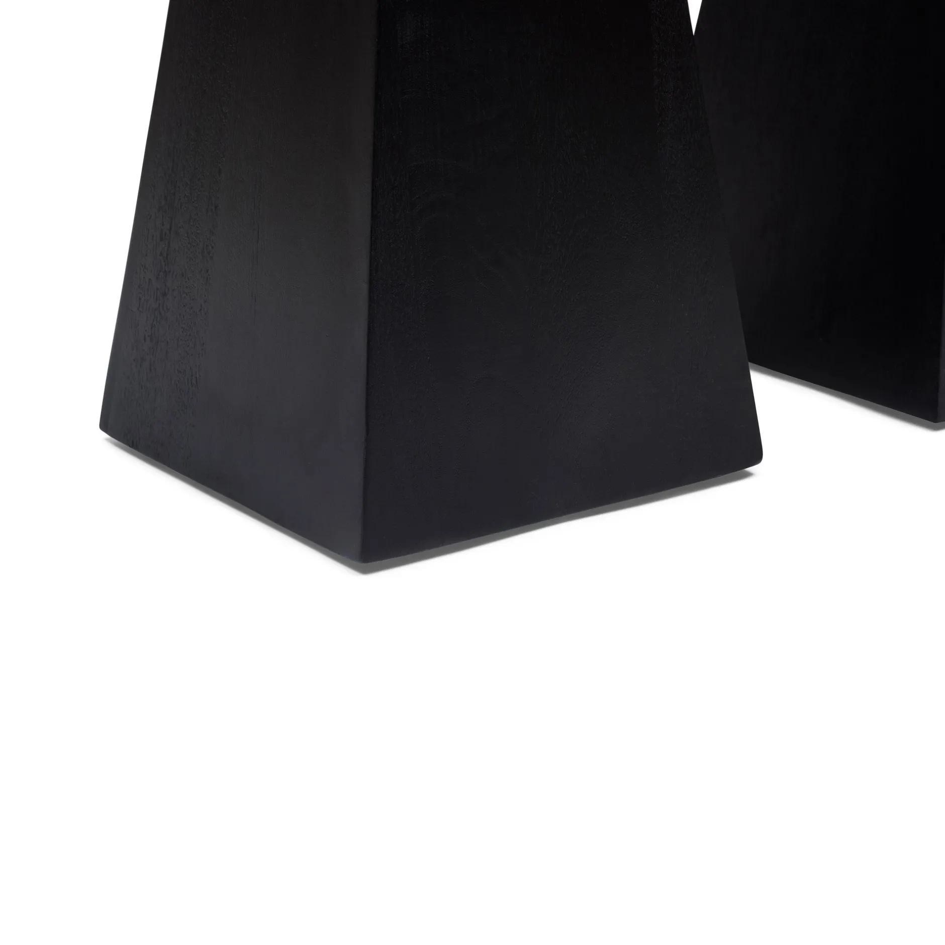 Discount Horgans Arte Console Black