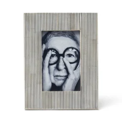 Clearance Horgans Bande Photo Frame 4 x 6 Black & White