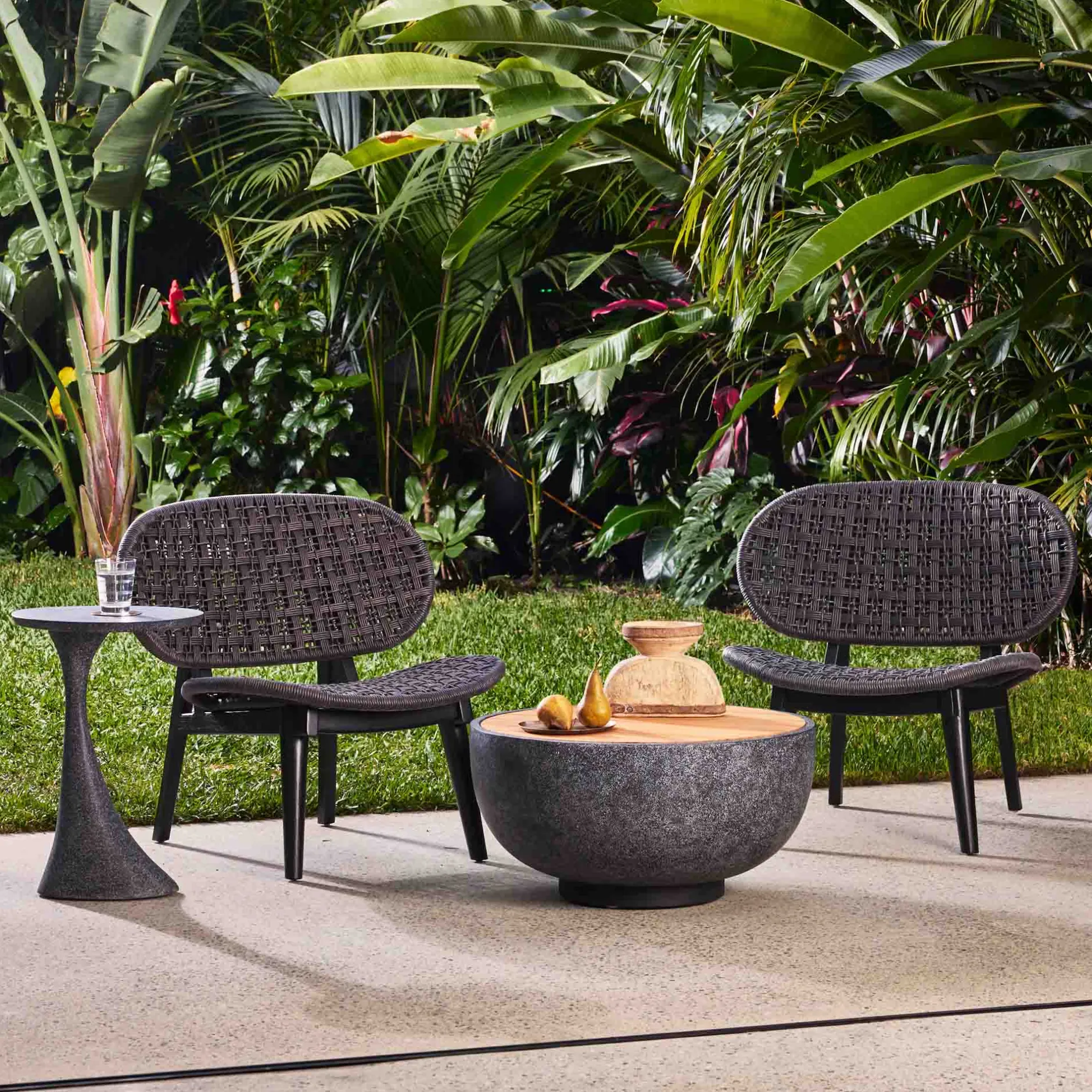 New Horgans Casa Outdoor Lounge Chair Black