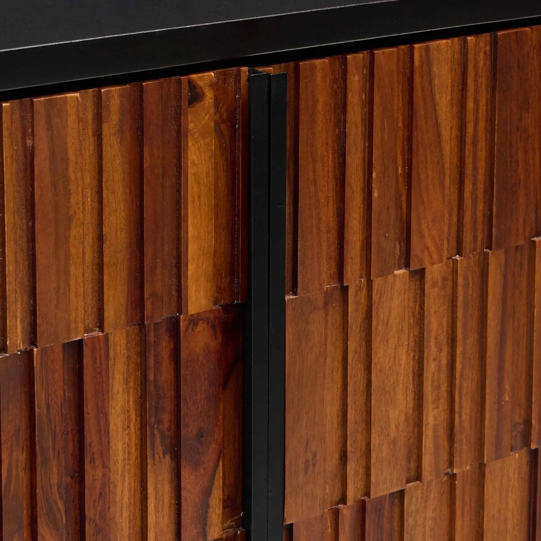 Discount Horgans Darwin Sheesham Cabinet Natural & Black