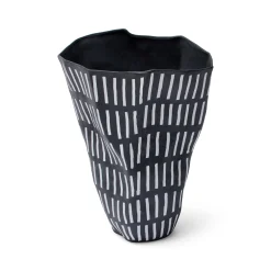 Best Horgans Emi Vase Black & White