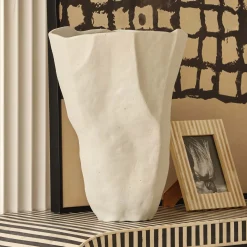 Best Horgans Emi Vase White