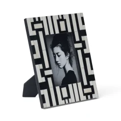 Fashion Horgans Florence Photo Frame 4 x 6 Black & White