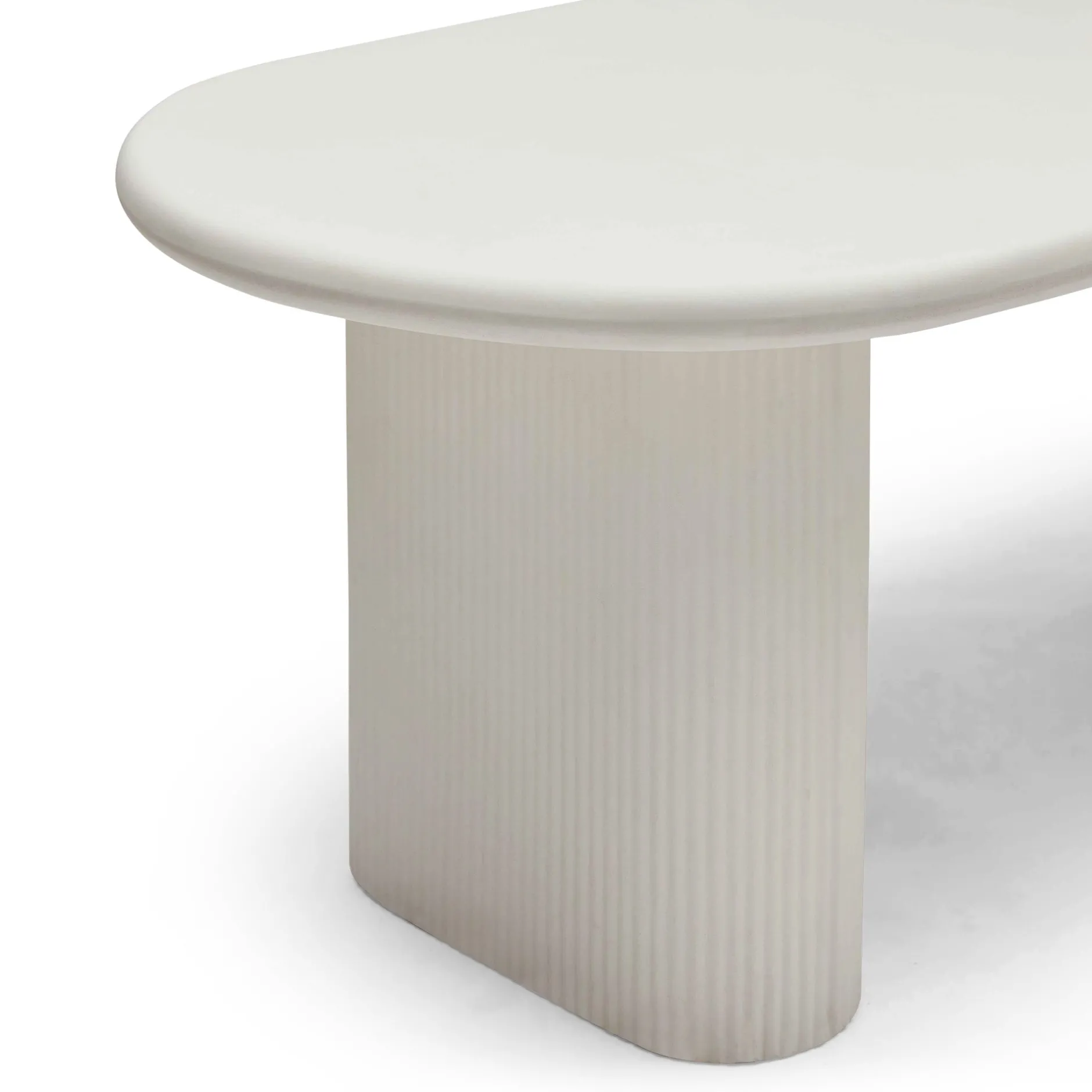Fashion Horgans Hera Oval Outdoor Dining Table White