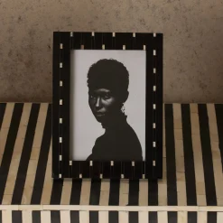 Discount Horgans Kiva Photo Frame 5 x 7 Black & White