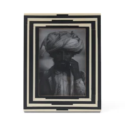 New Horgans Nour Photo Frame 5 x 7 White & Black