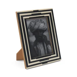 New Horgans Nour Photo Frame 5 x 7 White & Black