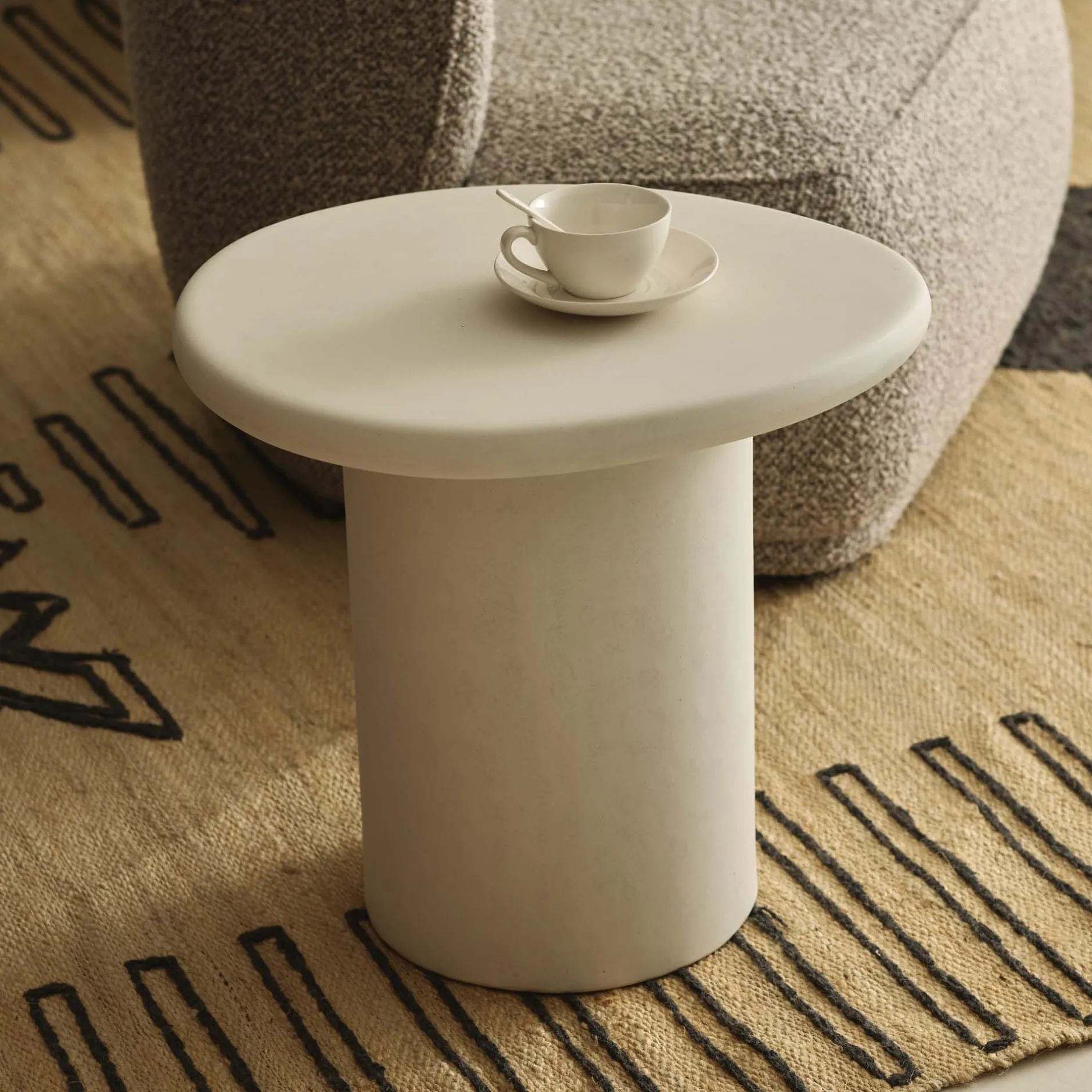 Discount Horgans Onde Outdoor Side Table White