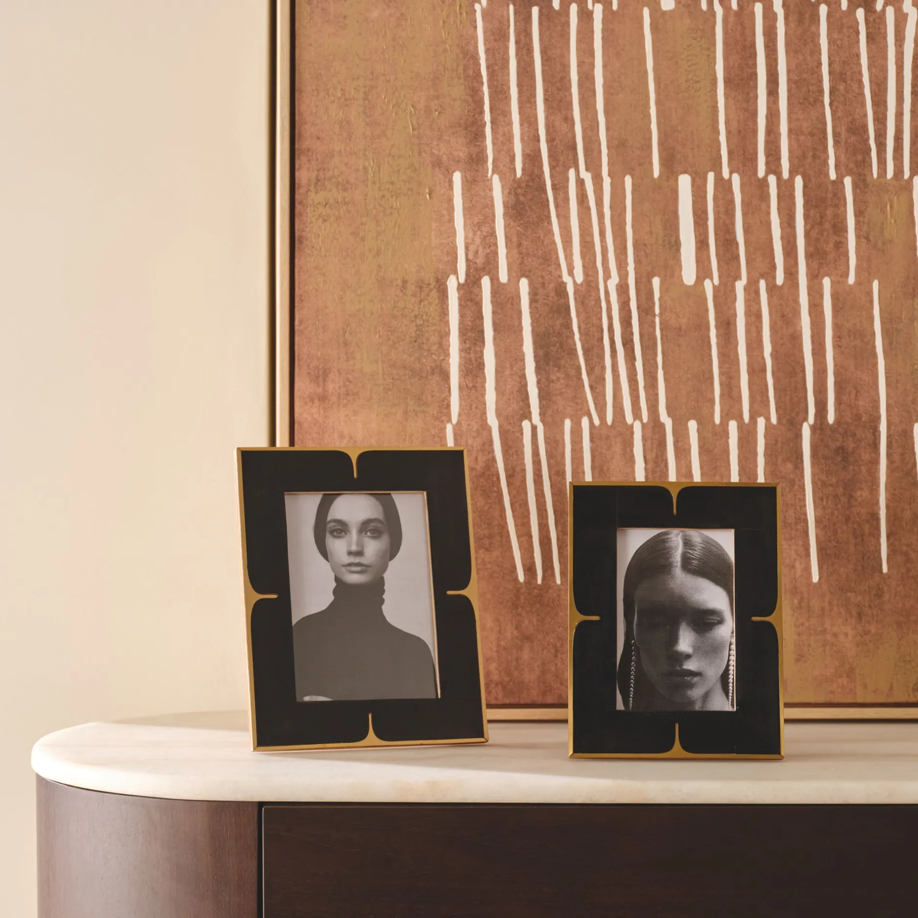 Sale Horgans Rani Photo Frame 5 x 7 Black & Gold