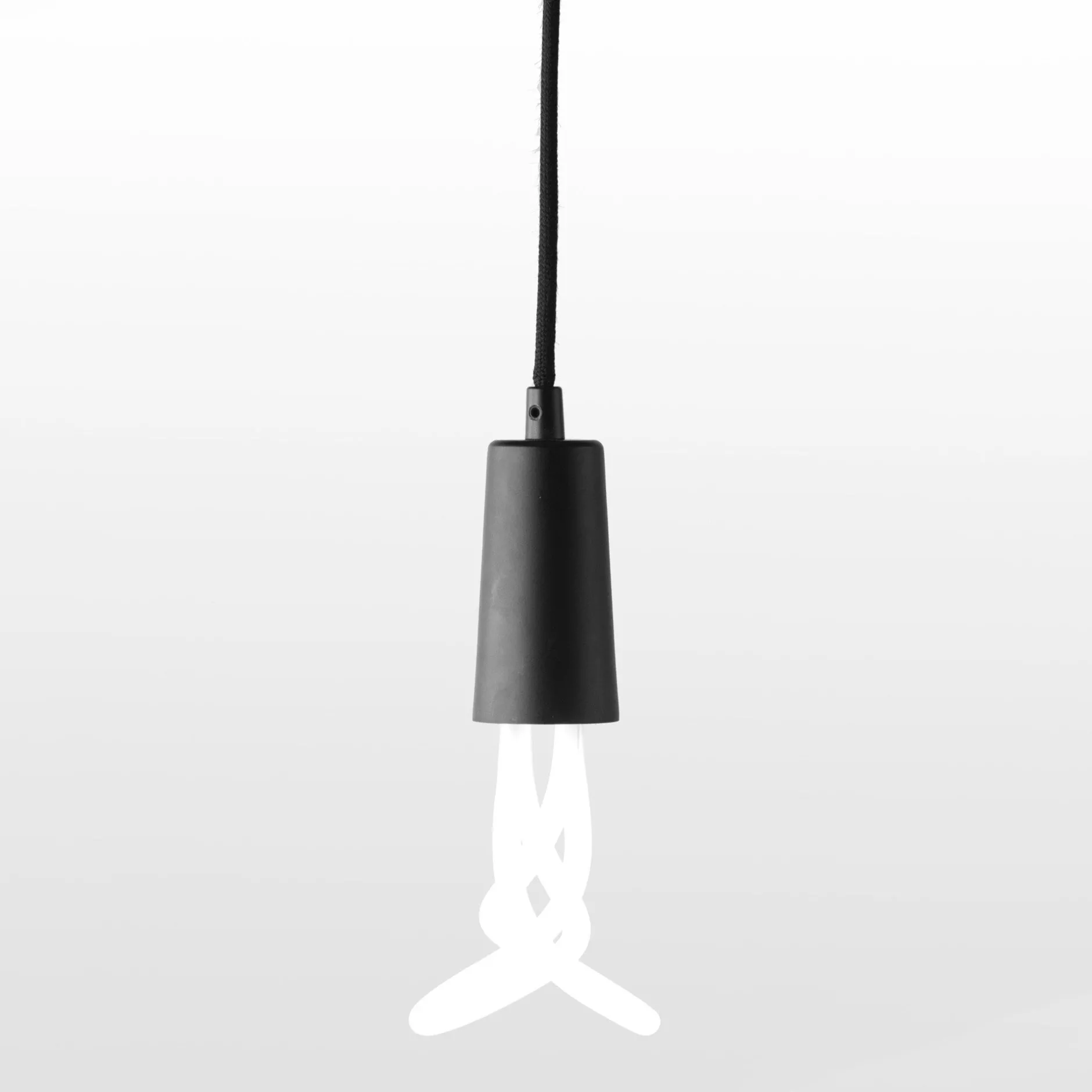 Best Horgans Stilla Drop Cap E27 Black